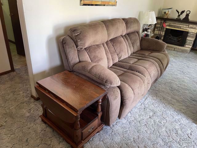 Couch w/end table, #2879